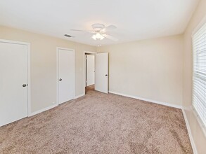 208 Westfork Dr in Fort Worth, TX - Building Photo - Building Photo