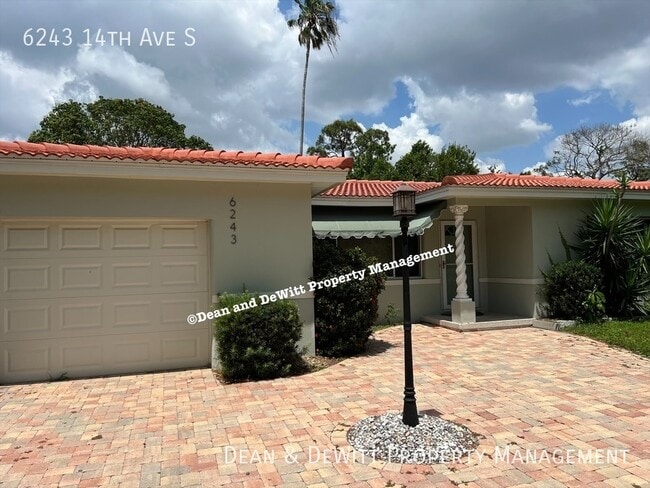 6243 14th Ave S in Gulfport, FL - Building Photo - Building Photo