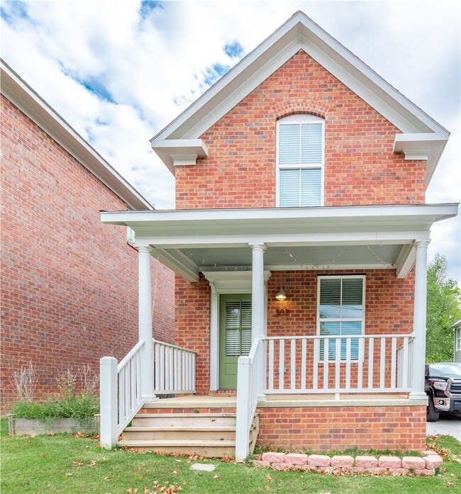 302 S College Ave in Fayetteville, AR - Building Photo - Building Photo