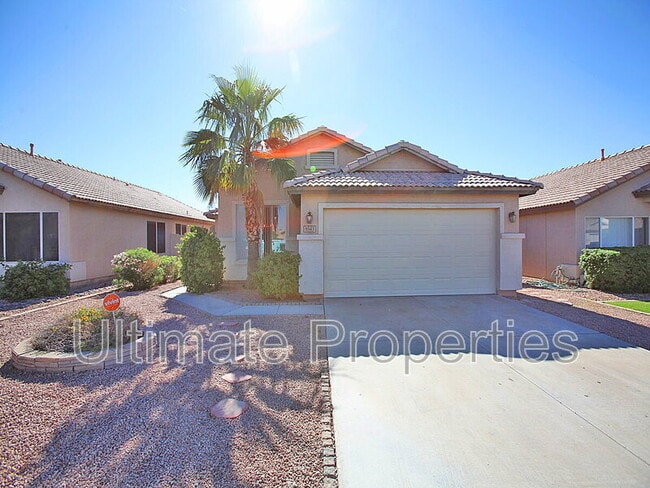 8543 W Shaw Butte Dr in Peoria, AZ - Building Photo - Building Photo