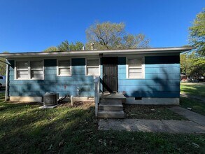 3726 Penway Ave in Louisville, KY - Building Photo - Building Photo