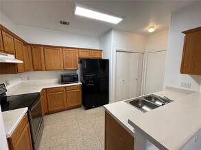 137 Marvin Cove in Hutto, TX - Building Photo - Building Photo