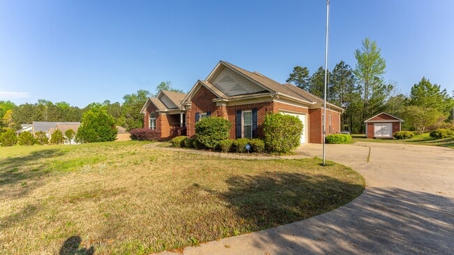 14 W Teddy Bear Ln in Waverly Hall, GA - Building Photo - Building Photo