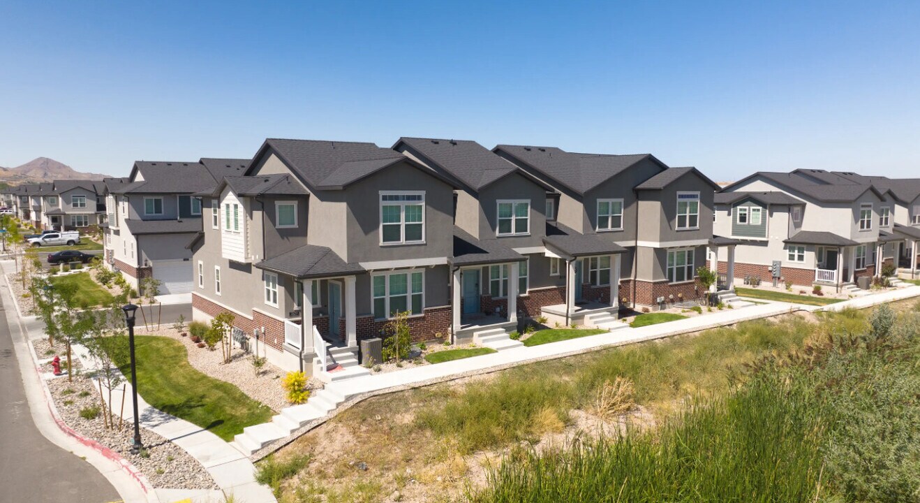 Gabler's Grove in Magna, UT - Building Photo