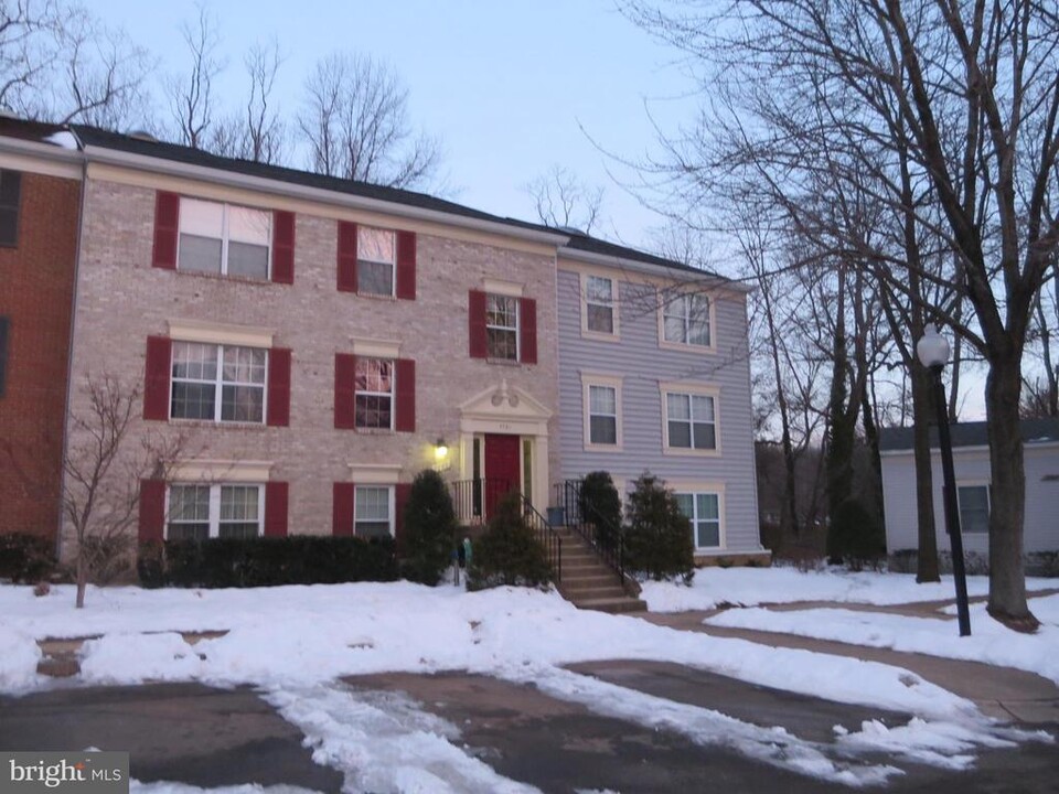 7721 Inversham Dr in Falls Church, VA - Building Photo