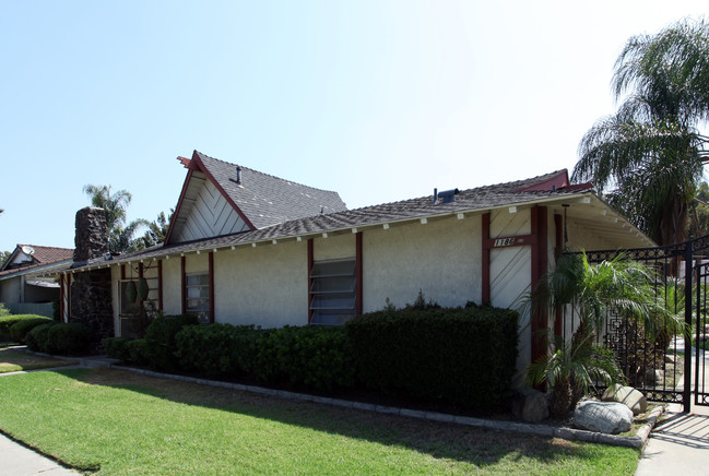 1186 S Belhaven St in Anaheim, CA - Building Photo - Building Photo