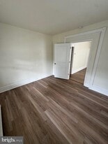 528 E Mulberry St in Millville, NJ - Building Photo