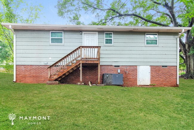 408 Richcreek Rd in Columbia, SC - Building Photo - Building Photo