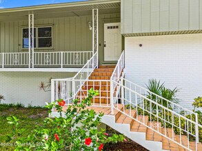 7810 S Tropical Trail in Merritt Island, FL - Building Photo - Building Photo