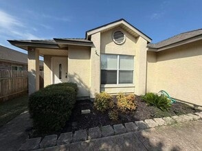 2407 Glen Field Dr in Cedar Park, TX - Building Photo - Building Photo
