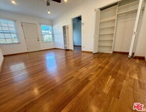 2517 20th Ct in Santa Monica, CA - Building Photo - Building Photo