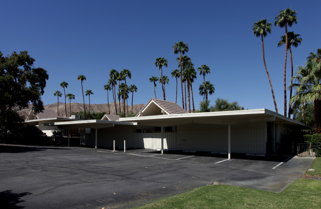 42379 Rancho Las Palmas Dr in Rancho Mirage, CA - Building Photo