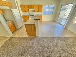 4821 Quartz Crest St in North Las Vegas, NV - Building Photo - Building Photo