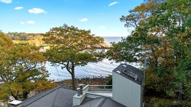 23 Ocean St in Manchester by the Sea, MA - Building Photo - Building Photo