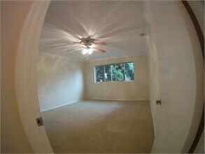 121 S Rampart Blvd-Unit -1 in Los Angeles, CA - Building Photo - Building Photo