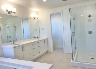 57 Alienta Ln in Ladera Ranch, CA - Building Photo - Building Photo