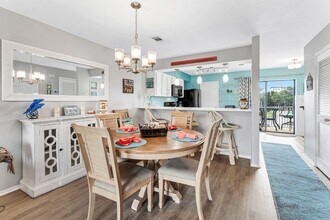 60 Sandprints Dr in Miramar Beach, FL - Building Photo - Building Photo