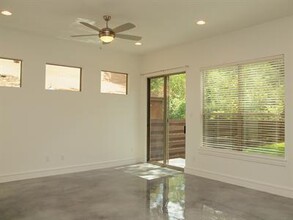 4605 Avenue B-Unit -B in Austin, TX - Building Photo - Building Photo