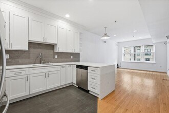 502 Jefferson St in Hoboken, NJ - Building Photo - Building Photo