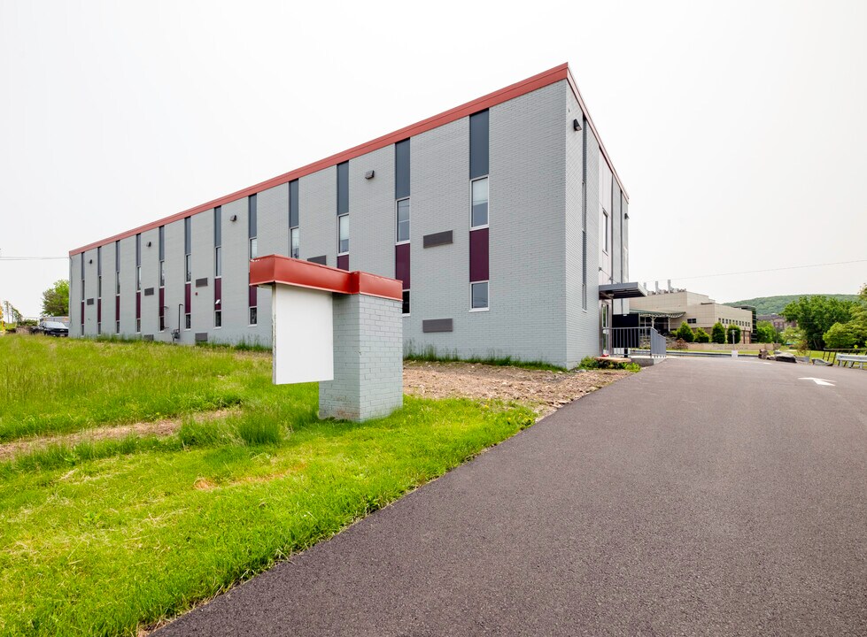 4500 Vestal Rd, Unit #204-ShortTerm in Vestal, NY - Building Photo