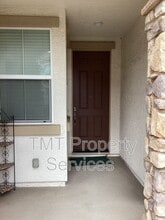 2004 Las Palomas Loop in Lincoln, CA - Building Photo - Building Photo