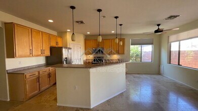 6814 W Lariat Ln in Peoria, AZ - Building Photo - Building Photo
