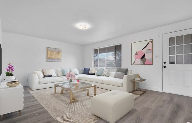 686 Tomahawk Dr, Unit Main Floor in Payson, UT - Building Photo - Building Photo