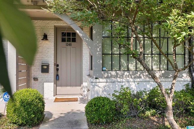 1348 Calash Ave
