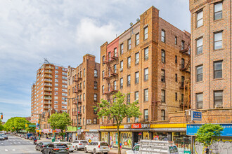 552-562 Flatbush Ave in Brooklyn, NY - Building Photo - Building Photo