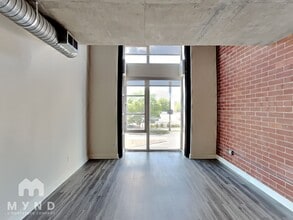 710 W Trade St in Charlotte, NC - Building Photo - Building Photo
