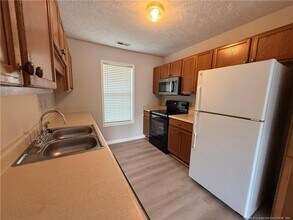 105 Yasmine Dr in Raeford, NC - Building Photo - Building Photo