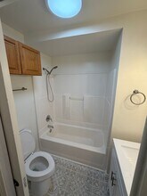 609 N Weenonah Ave in Claremore, OK - Building Photo - Building Photo