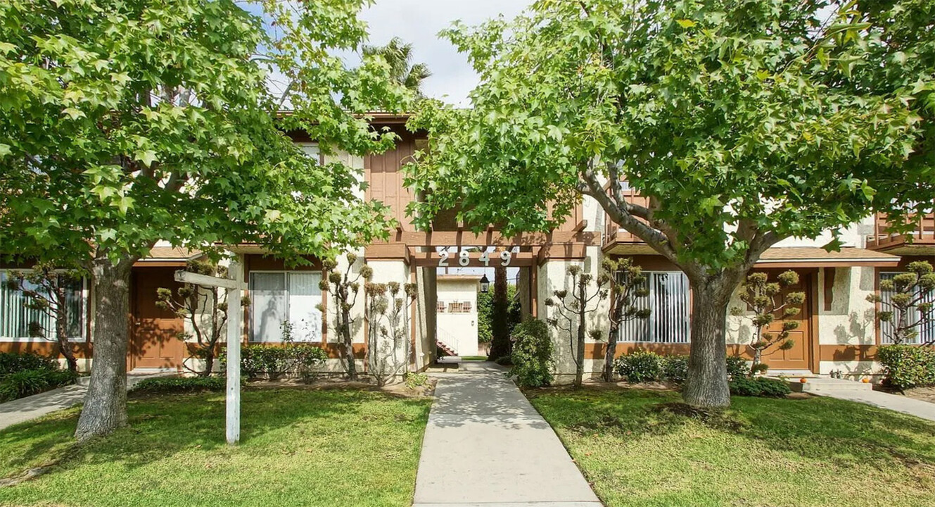 2849 W 235th St, Unit 8 in Torrance, CA - Building Photo
