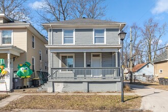 2118 Webster St in Fort Wayne, IN - Foto de edificio - Building Photo