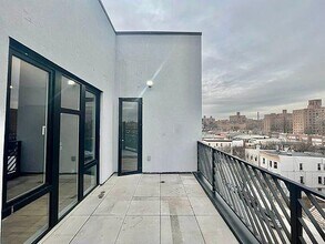 1847 Cross Bronx Expy in Bronx, NY - Building Photo - Building Photo