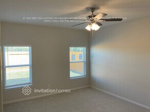 8211 Burnt Orchid Dr in Houston, TX - Building Photo - Building Photo