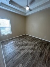 1008 W La Pointe Ave in Alton, TX - Building Photo - Building Photo