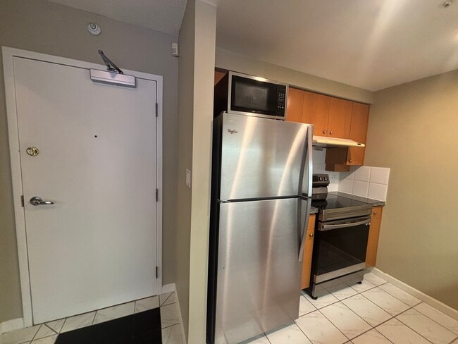 199 Drake St in Vancouver, BC - Building Photo - Building Photo