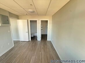 507 Main St, Unit 902 in Worcester, MA - Building Photo - Building Photo
