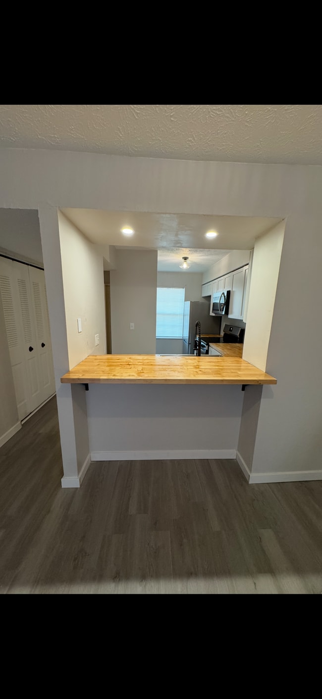 property at 431 Colleen Dr