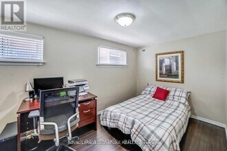 26 Cabana Dr in Toronto, ON - Building Photo - Building Photo