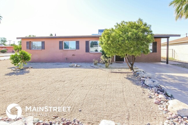 property at 2202 E Marmora St