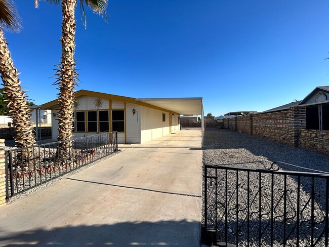 13580 E 48th Dr in Yuma, AZ - Building Photo - Building Photo