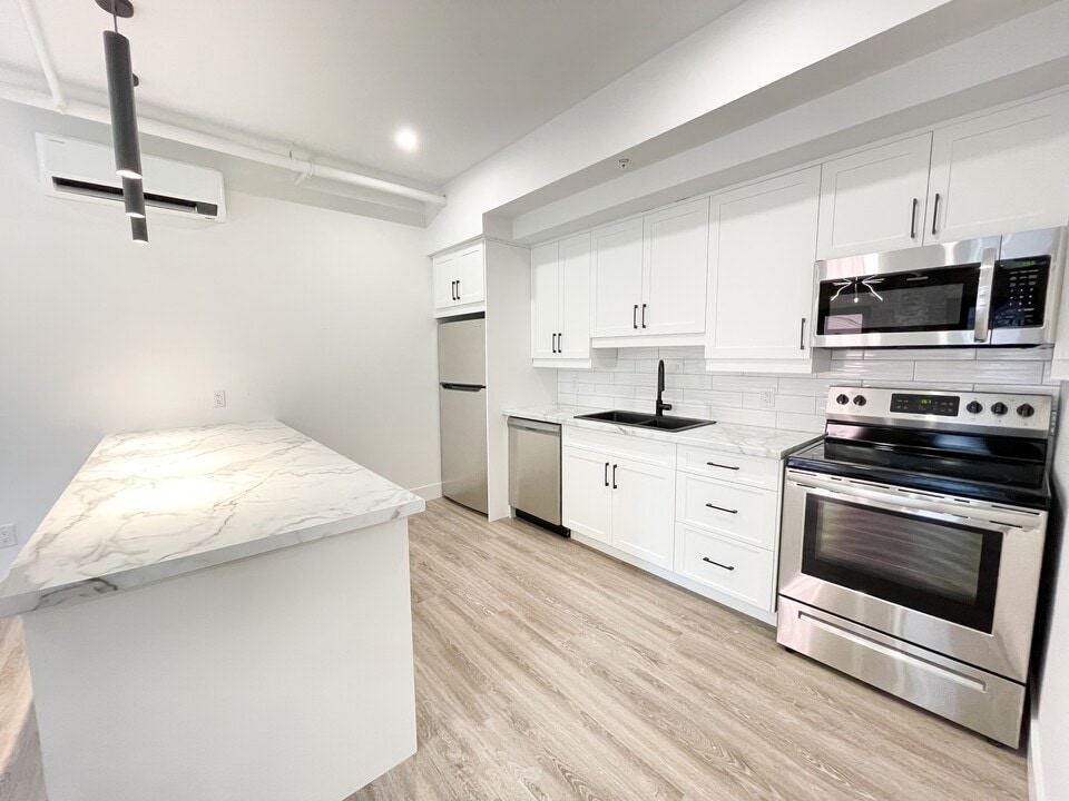 57 Canterbury St in Saint John, NB - Building Photo