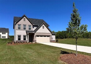 40 Hill Ln in Winder, GA - Building Photo