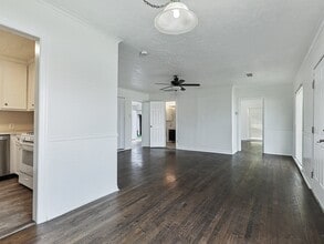 6950 Hillcrest Ave, Unit 1 in Dallas, TX - Building Photo - Building Photo