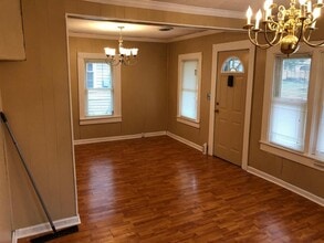 1406 E Fairview Ave in Johnson City, TN - Building Photo - Building Photo