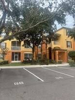 8710 Saratoga Inlet Dr in Orlando, FL - Building Photo