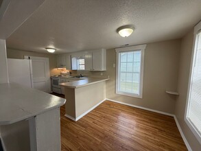 2161 Hines Farm Rd in Jacksonville, NC - Building Photo - Building Photo