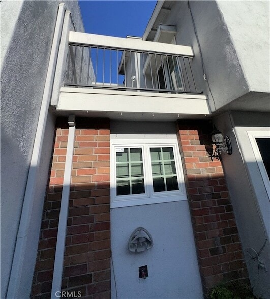 605 Rainier Way in Costa Mesa, CA - Building Photo - Building Photo
